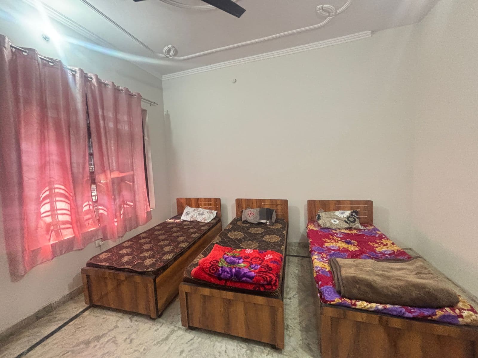 Quadruple Sharing Room